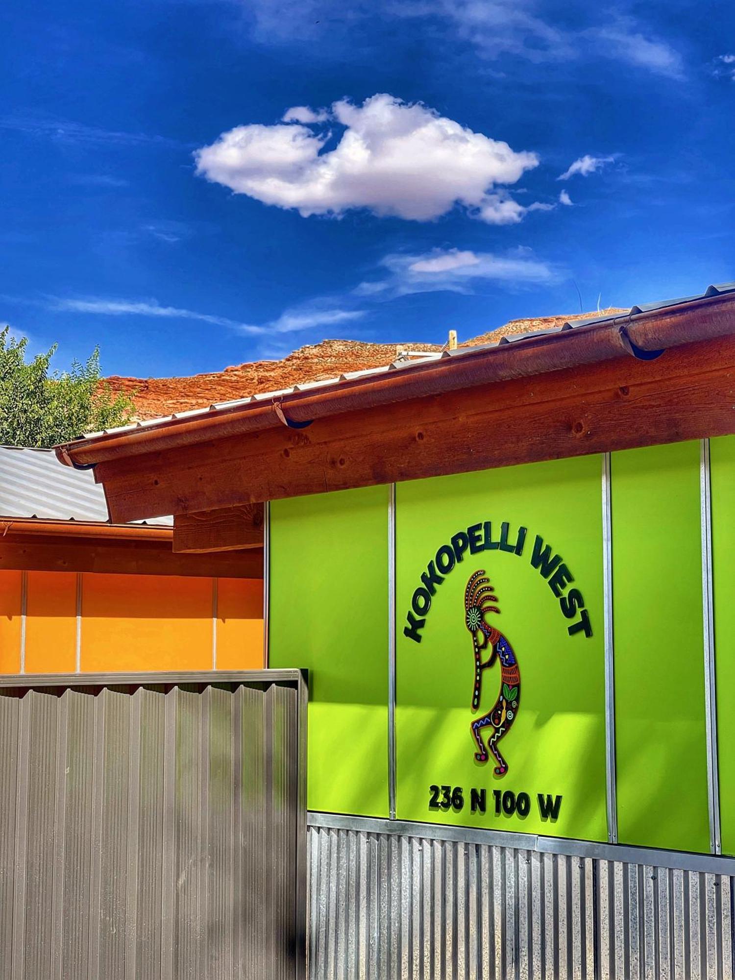 Downtown Kokopelli West 7 - Newly Remodeled Stylish Studio モアブ エクステリア 写真