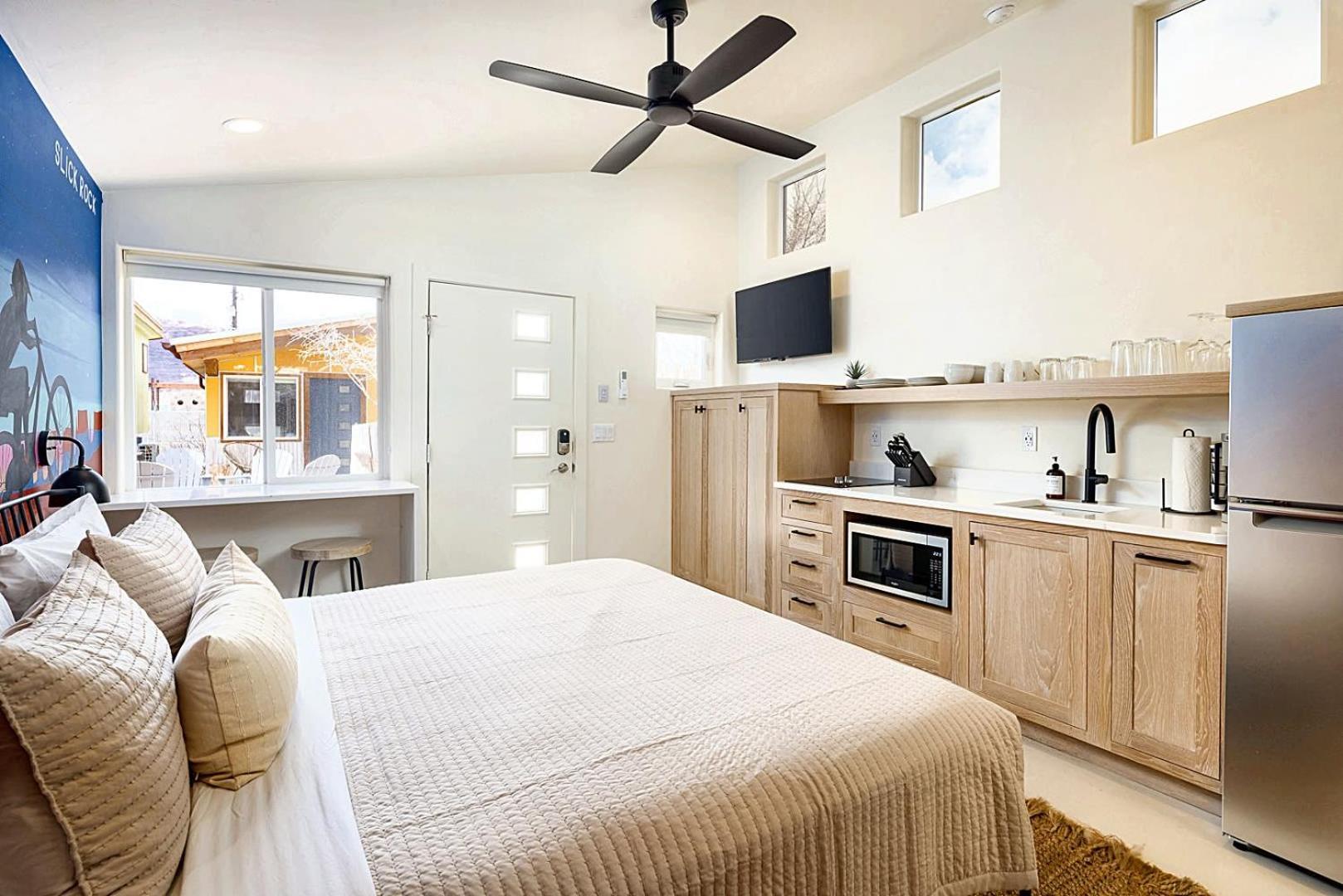 Downtown Kokopelli West 7 - Newly Remodeled Stylish Studio モアブ エクステリア 写真